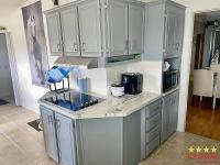 1988 PALM   Home