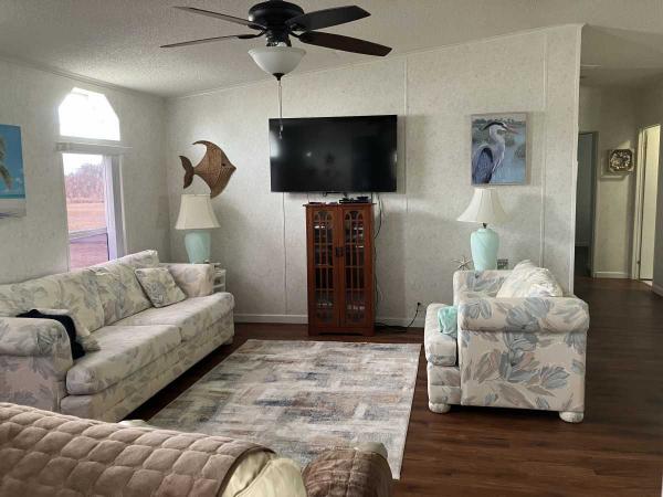 2001 Manufactured Home