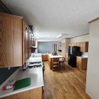 2000 Hart Mobile Home