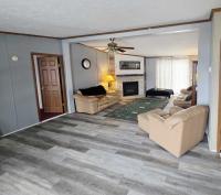 2000 Hart Mobile Home