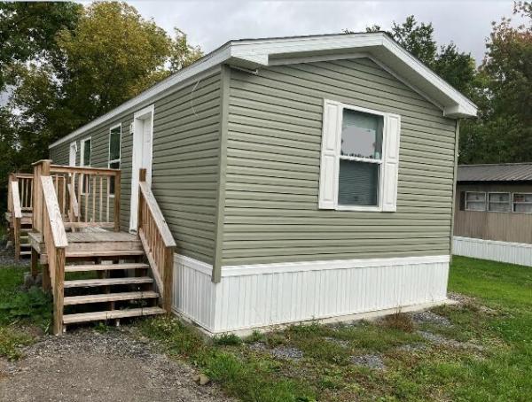 Photo 1 of 2 of home located at 4 Harbor Circle Ithaca, NY 14850