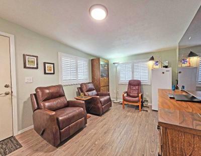 Photo 3 of 15 of home located at 124 S 54 Th. St Spc 42 Mesa, AZ 85206