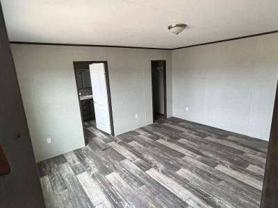 Photo 4 of 10 of home located at 3300 Voight Blvd #414 San Angelo, TX 76905