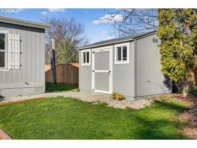 Photo 3 of 21 of home located at 18780 Central Point Rd. #F Oregon City, OR 97045