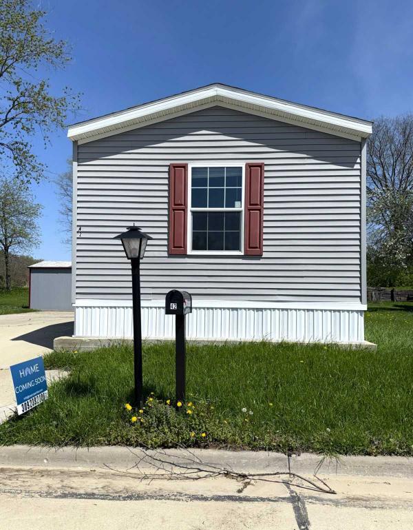 Photo 1 of 2 of home located at 42 Louis St., Bloomington, IL 61701