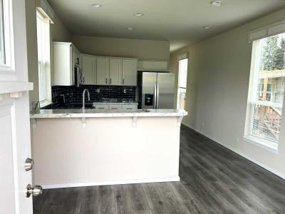 Photo 5 of 12 of home located at 85961 Edenvale Rd Sp. #6 Pleasant Hill, OR 97455