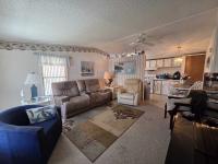 1988 RIVE Manufactured Home