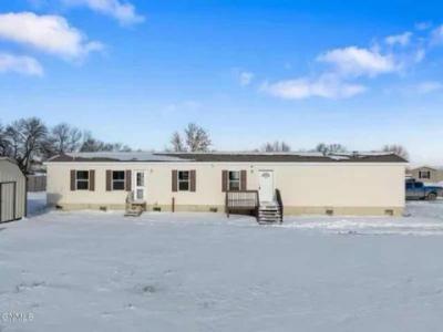 Mobile Home at Sand Creek Estates 3617 20th Ave W Williston, ND 58801