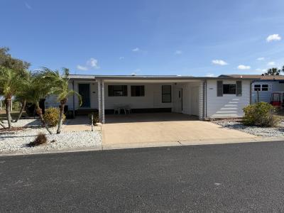 Photo 2 of 22 of home located at 1904 Bayou Dr North Ruskin, FL 33570