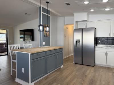 Photo 4 of 22 of home located at 1904 Bayou Dr North Ruskin, FL 33570