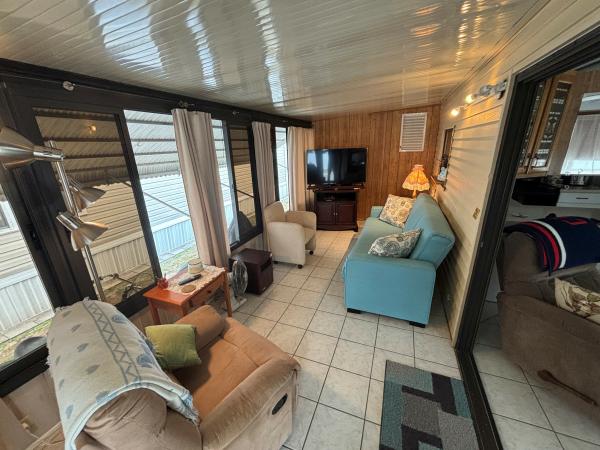 1987 Mobile Home