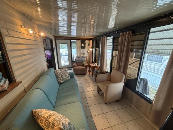 1987 Mobile Home