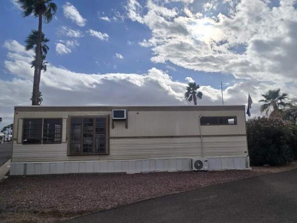 1984 Holiday Manufactured Home