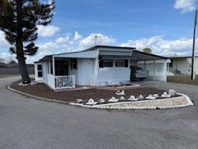 Mobile Home at 11D Lake Breeze Dr. Tavares, FL 32778