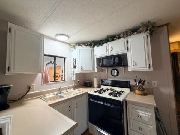 1986 N\A Manufactured Home