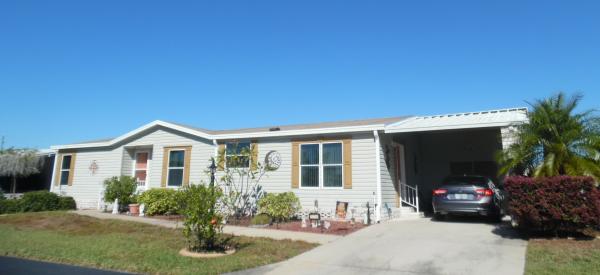 2005 Homes of Merit T16865 Mobile Home