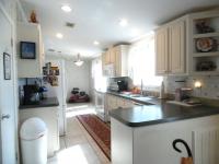 2005 Homes of Merit T16865 Mobile Home