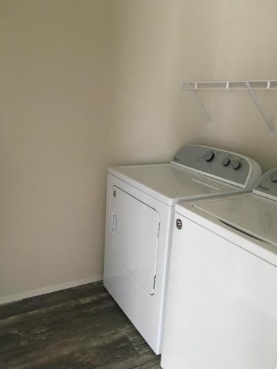 Photo 2 of 4 of home located at 443 Buchanan Dr Davison, MI 48423