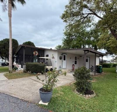 Photo 2 of 13 of home located at 181 Arianna Way Auburndale, FL 33823