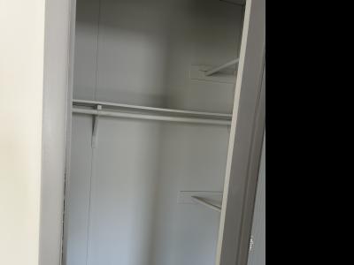 Photo 3 of 16 of home located at 76 Begonia Dr. Matteson, IL 60443