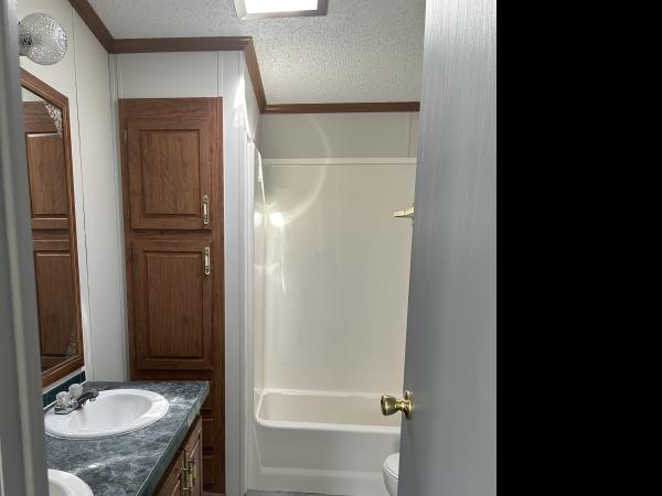 1995 Palm Harbor PH320H9622703AB1995 Mobile Home