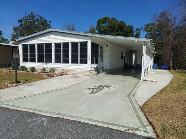 Photo 1 of 2 of home located at 131 Buccaneer Drive Leesburg, FL 34788