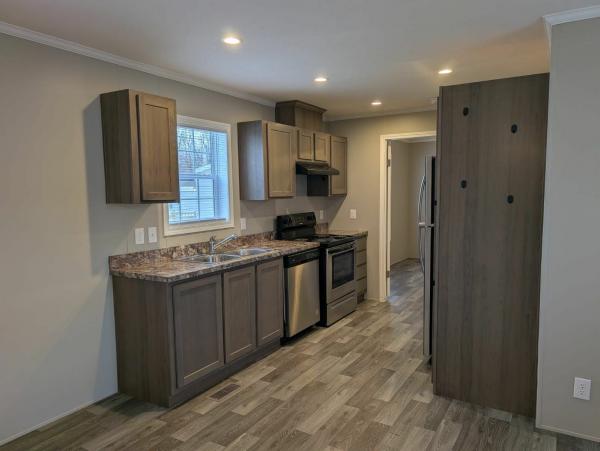 Photo 1 of 2 of home located at 2317 Redland Rd Lot 159 Indianapolis, IN 46234