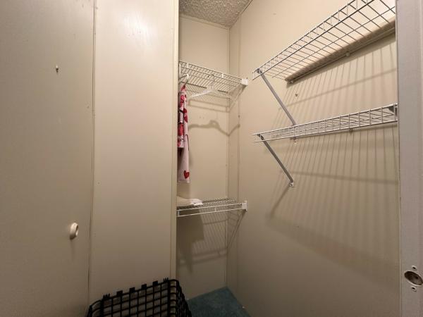 1990 Fleetwood 33B12977 Mobile Home