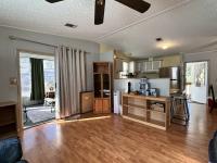 1990 Fleetwood 33B12977 Mobile Home