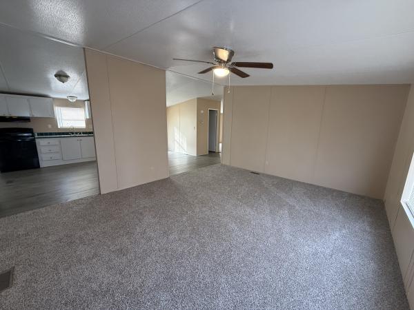 2000 crestridge homes Mobile Home