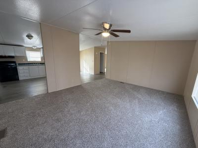 Photo 2 of 9 of home located at 7487 Golf Vista Blvd. San Antonio, TX 78244