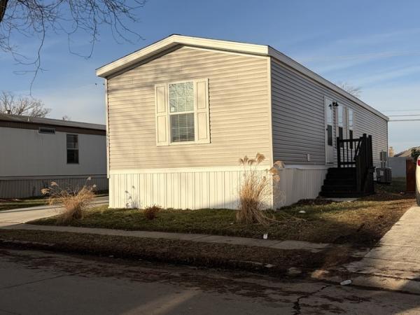 2023 Champion - Topeka Mobile Home