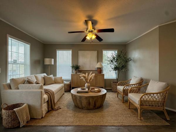 Photo 1 of 2 of home located at 71601 Juliet Court #204 Romeo, MI 48065