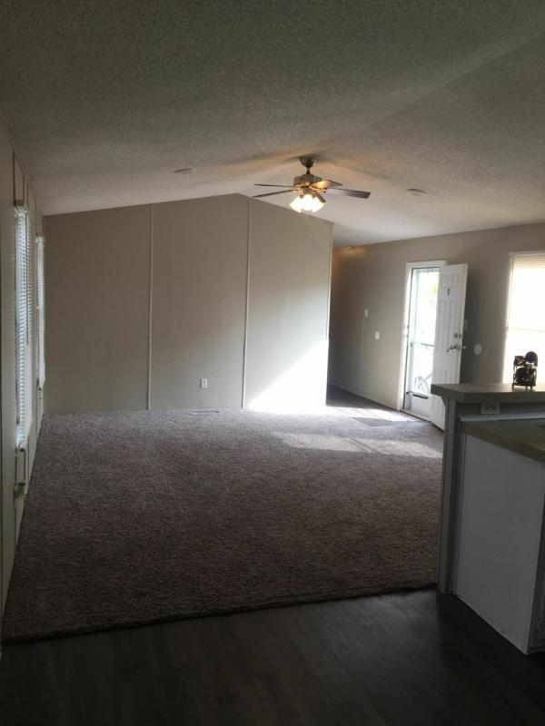 1997 Silver Creek Lone Star Mobile Home