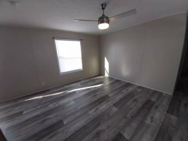 2022 LH28721-1660  Home