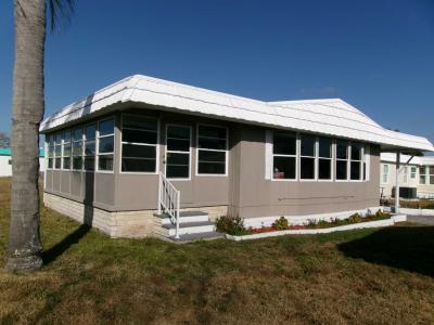 Photo 5 of 5 of home located at 7100 Ulmerton Rd Lot 2169 Largo, FL 33771