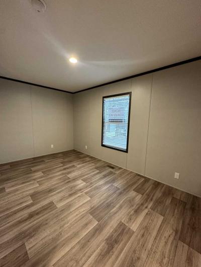 Photo 5 of 8 of home located at 2 Espinosa Dr., Austin, TX 78744