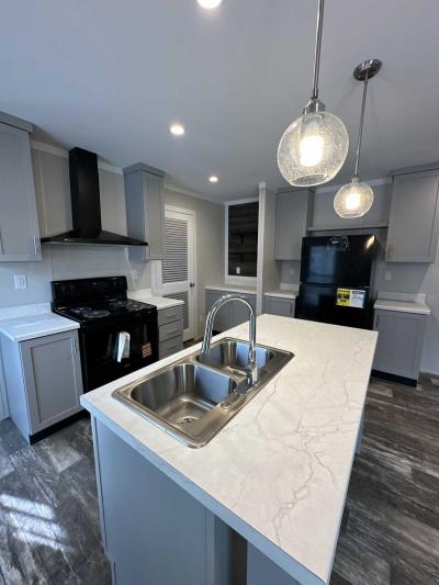 Photo 2 of 7 of home located at 20 Espinosa Dr., Austin, TX 78744