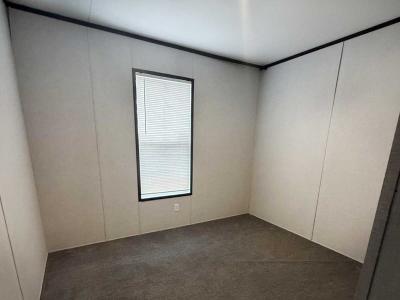 Photo 5 of 6 of home located at 2652 S. 72 Dr. Lot 110 Kansas City, KS 66106