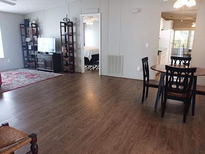 Photo 4 of 50 of home located at 2626 88th St E Palmetto, FL 34221