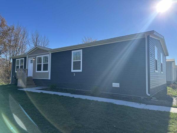 Photo 1 of 2 of home located at 3531 Winsford Drive Jackson, MI 49201