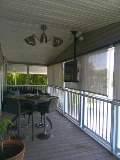 Photo 4 of 22 of home located at 6910 NW 43rd Terr #B09 Coconut Creek, FL 33073