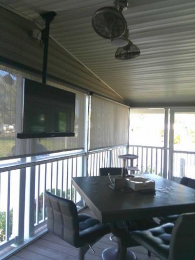 Photo 5 of 22 of home located at 6910 NW 43rd Terr #B09 Coconut Creek, FL 33073