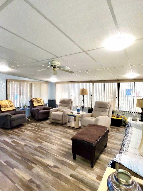 1986 Casa Vista PM Mobile Home