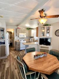 1986 Casa Vista PM Mobile Home