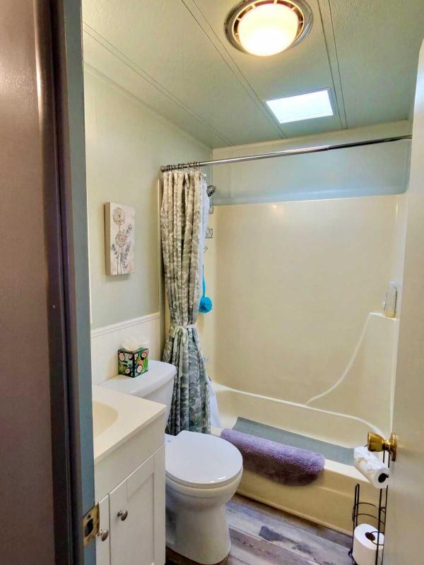 1986 Casa Vista PM Mobile Home