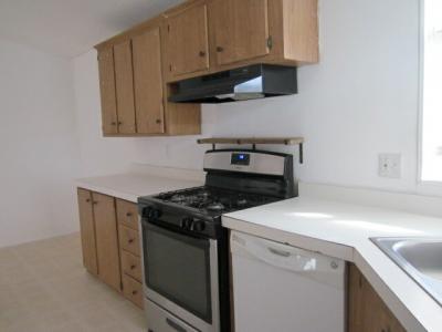 Photo 4 of 10 of home located at 112 Farmington Way Fernley, NV 89408