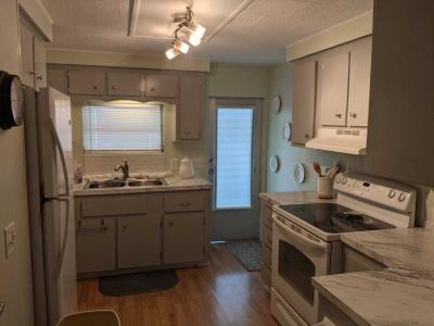 Photo 3 of 8 of home located at 570 57th Ave W Lot 232 Bradenton, FL 34207