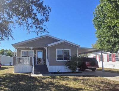 Mobile Home at 253 Oak Street SW Labelle, FL 33935