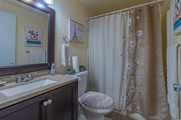 1988 Golden West Manufactured Home